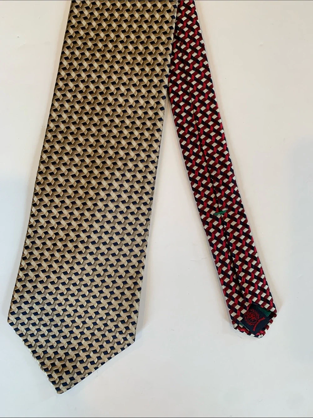 Tommy Hilfiger Tan and Navy Blue Men's Patterned 100% Silk Tie Necktie